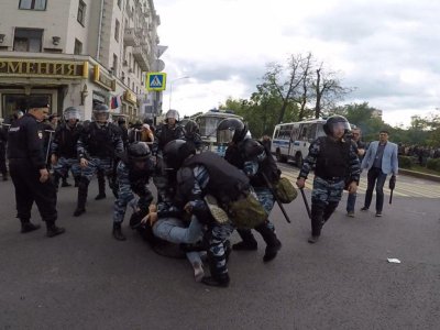 «Проходить тренинги по европейским стандартам»: комиссар Совета Европы о свободе собраний