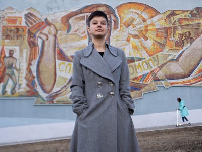 Рисунки вульв и картинки с однополыми семьями: как развивался процесс над Юлией Цветковой